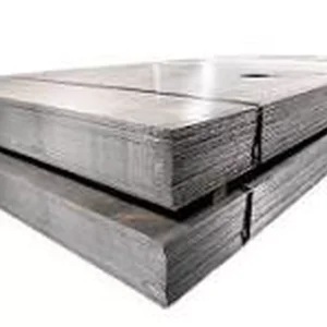 Nombre del producto: LÁMINA 4X10 CAL. 14 Categoría: Laminado Atributos del producto: - Material: Acero - Color: Gris metálico - Tamaño: 4 pies x 10 pies - Espesor: Calibre 14 - Forma: Placa rectangular - Diseño: Superficie lisa, bordes rectos - Componentes: Ninguno visible Funcionalidad: - Uso en construcción, fabricación, reparación y proyectos industriales. Detalles técnicos: - Diferenciadores: Calibre 14, adecuado para uso estructural. - Conectores: No aplicable; no se observan características adicionales como agujeros o fijaciones visibles en la imagen. Texto visible: No se aprecia texto adicional o etiquetas en la imagen proporcionada. Marca: No se puede identificar la marca a partir de la imagen.