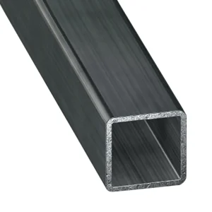 Nombre del producto: PTR GALVANIZADO DE 1 1/2" X 1 1/2" CALIBRE 14 A 6.10MTS Categoría: Perfil Tubular Rectangular Atributos del producto: - Material: Acero galvanizado - Dimensiones: 1 1/2" x 1 1/2" (38.1 mm x 38.1 mm), longitud de 6.10 mts - Forma: Tubular rectangular - Acabado: Galvanizado, proporciona resistencia a la corrosión Uso y funcionalidad: - Utilizado en estructuras y construcciones, ideal para soporte y refuerzo en diversas aplicaciones. Detalles técnicos: - Calibre: 14 - Propiedades de resistencia y durabilidad mejoradas debido al galvanizado. No se identifican marcas visibles en la imagen.