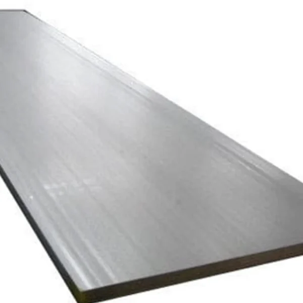 Nombre del producto: Solera de 5/16 a 1 1/2" a 6.10 mts Categoría: Soleras Características del producto: - Material: Acero (presumido debido a la apariencia) - Color: Plateado o metálico - Tamaño: 6.10 metros de longitud, con ancho variable de 5/16 a 1 1/2" - Forma: Plana y rectángulo - Diseño: Superficie lisa y uniforme Uso y funcionalidad: - Aplicaciones en construcción, soporte estructural y fabricación de componentes industriales. Diferenciadores: - Resistencia y durabilidad del material (presumido) - Dimensiones específicas que permiten versatilidad en su uso. Marca: No visible en la imagen.