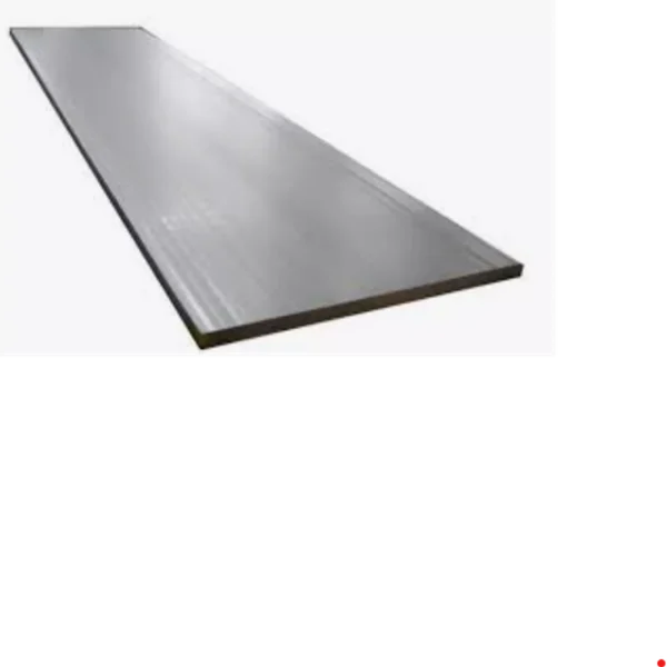 Nombre del producto: Placa 5/8" A 6 x 20' A36 Categoría: Placa Material: Acero al carbono (A36) Grosor: 5/8" Dimensiones: 6 x 20 pies Color: Gris oscuro (color del acero) Forma: Rectangular Detalles de diseño: Superficie lisa, bordes rectos, sin perforaciones ni tratamientos visibles Uso y funcionalidad: Usada en la construcción y fabricación de diversas estructuras, ideal para aplicaciones que requieren resistencia y durabilidad Textos visibles: Ninguno identificado Diferenciadores técnicos: Material A36 conocido por su buena soldabilidad y maquinabilidad.