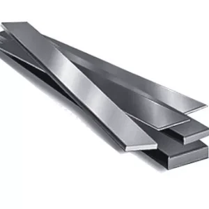Nombre del producto: Solera 5/8" X 6" A 6.10MTS Categoría: Soleras Atributos del producto: - Material: Acero (presumiblemente, basado en el acabado metálico) - Color: Plateado - Tamaño: 5/8" de grosor, 6" de ancho, longitud de 6.10 metros - Forma: Rectangular y plano - Diseño: Bordes rectos, superficies lisas Funcionalidad: - Uso: Producto utilizado en aplicaciones de construcción o soporte estructural, diseñado para proporcionar resistencia y estabilidad. Textos visibles: No se observa texto específico en la imagen. Diferenciadores técnicos: No se identifican conectores ni características adicionales en la imagen. Marca: No se identifica una marca en la imagen.