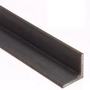 Nombre del producto: ANGULO DE 3/8" X 3" A 6.10MTS Categoría: Angulo Atributos del producto: - Material: Acero (generalmente usado en ángulos) - Color: Gris oscuro (color típico del acero sin tratar) - Tamaño: 3/8" de grosor y 3" de ancho, longitud de 6.10 metros - Forma: Sección en L (ángulo) Detalles técnicos: - Diseño: Perfil en forma de ángulo recto - Componentes: Ninguno visible (producto único) Funcionalidad: - Uso: Proporciona soporte estructural en la construcción, utilizado en marcos, refuerzos, y proyectos de carpintería. - Aplicaciones: Ideal para la construcción de estructuras, muebles, y soportes. Información adicional: - Textos visibles: No se identifican marcas ni instrucciones en la imagen. - Diferenciadores: Resistencia y durabilidad típica del acero, forma que permite una fácil incorporación en diferentes aplicaciones.