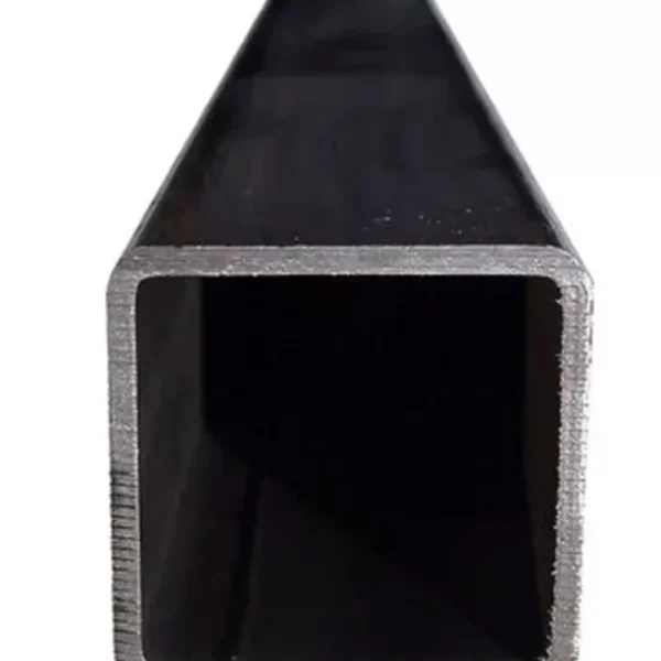 Nombre del producto: PERFIL C100 CALIBRE 20 A 6.10MTS Categoría: Perfil Tubular Rectangular Atributos del producto: - Material: acero (se infiere por el acabado metálico) - Color: negro Dimensiones: - Tamaño: 6.10 metros de longitud - Forma: rectangular (perfil tubular) Detalles de diseño: - Bordes: acabados (se puede observar que los bordes son rectos y limpios) - Sección: abierta en forma de "C" Funcionalidad: - Usos: ideal para aplicaciones estructurales y de construcción debido a su resistencia - Características: proporciona soporte y estabilidad en construcciones Texto visible: no se detecta texto específico en la imagen. Elementos técnicos: - Tipo: perfil tubular rectangular, que ofrece resistencia y se utiliza comúnmente en diversas aplicaciones.