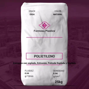 Nombre del producto: Formolene E924 Categoría: Polietileno Marca: Formosa Plastics Color: Natural Tamaño del paquete: 25 kg Propiedades físicas nominales: - Fluidez (Melt Index): 0.04 g/10 min - Densidad: 0.94 g/cm³ Características destacadas: - Material: Polietileno de alta densidad de peso molecular alto (HDPE-HMW) - Aplicaciones sugeridas: Bolsas tipo T-shirt, forros para bolsas de varios muros, forros para botes de basura y bolsas de gran resistencia, bolsas de mercancía. - Proceso: Extrusión, película soplada. Textos visibles: - Grade: E924 - Fluidez: 0.04 g/10 min - Densidad: 0.94 g/cm³ - Poli(etileno) Detalles de uso: - Diseñado para aplicaciones de extrusión de películas delgadas. - Proporciona buena rigidez y propiedades físicas balanceadas. Nota: Las propiedades de película están basadas en condiciones de laboratorio.