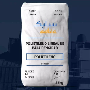 Nombre del producto: PE - LLDPE - MFI1 - SABIC - 118NJA Categoría: Polietileno Marca: SABIC Información del producto: - Color: Natural - Tamaño/Capacidad: 25 kg - Fluidez: 1.0 g/10 min - Densidad: 0.91 g/cm³ Descripción: Polietileno lineal de baja densidad (LLDPE) utilizado para aplicaciones de propósito general. Aplicaciones típicas: - Bolsas de envío - Bolsas de hielo - Bolsas para alimentos congelados - Filmes de estiramiento - Bolsas de productos Propiedades destacadas: - Resistencia al impacto - Buena resistencia al punzón - Alta tenacidad - Propiedades ópticas adecuadas (no indicado en la imagen) Recomendaciones de almacenamiento: - Almacenar en lugar seco y a temperaturas adecuadas para evitar deterioro. Aviso: Este producto no está destinado para aplicaciones farmacéuticas o médicas. Consideraciones de medio ambiente: Se considera un material de empaque eficiente y reciclable, favoreciendo la recuperación de materiales y el reciclaje. Este resumen está basado en la imagen y la información disponible.