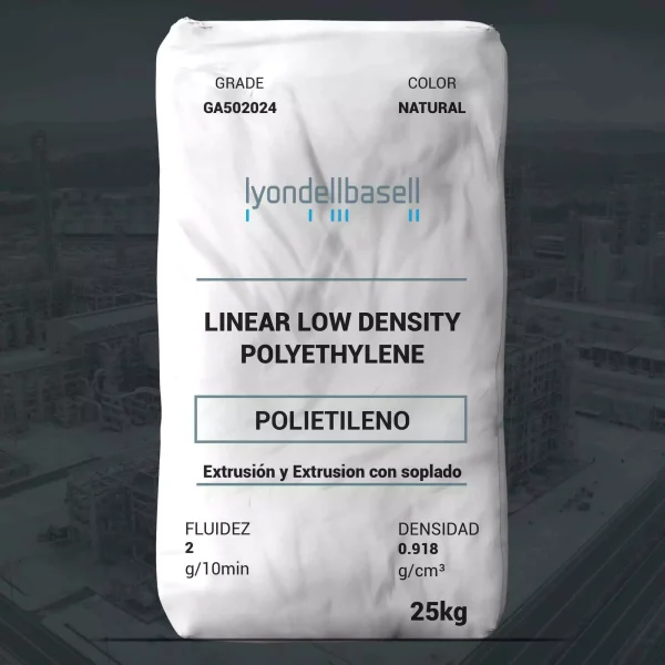 Nombre del producto: PE - LLDPE - MFI2 - LYONDELLBASELL - GA502024 Categoría: Polietileno Marca: LyondellBasell Descripción del producto: Polietileno de baja densidad lineal (LLDPE) en presentación de bolsa. Este material se utiliza para diversas aplicaciones de empaque flexible y rígido. Detalles Técnicos: - Grado: GA502024 - Color: Natural - Fluidez: 2 g/10 min - Densidad: 0.918 g/cm³ - Presentación: 25 kg Aplicaciones: - Bolsas y fundas - Forros de latas - Concentrados de color - Películas para empaque de alimentos - Películas para laminación - Películas de estiramiento Método de Procesamiento: - Extrusión de película - Compuestos - Extrusión de láminas y perfiles Propiedades destacadas: - Alta resistencia al impacto - Alta resistencia a la tensión - Excelente elongación Notas: - Este producto es adecuado para uso en aplicaciones que requieren resistencia y homogeneidad en aditivos. - Consultar la Hoja de Datos de Seguridad (SDS) antes de usar. Estado del producto: Comercial, activo en América del Norte.