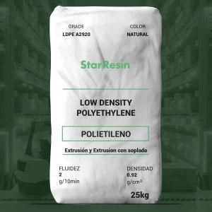 Nombre del producto: Polietileno de Baja Densidad (LDPE A2920) Características del producto: - Material: Polietileno de Baja Densidad (LDPE) - Color: Natural - Tamaño: 25 kg Especificaciones técnicas: - Fluidez: 2 g/10min (D 1238) - Densidad: 0.92 g/cm³ (D 1505) Usos y aplicaciones: - Producción de bolsas - Películas de alta claridad - Bolsas para panadería - Empaque retail - Buen rendimiento en sellado térmico - Excelente procesabilidad Diferenciadores técnicos: - Alta claridad y brillo - Resistencia adecuada - Haze: 8.0% (D 1003) - Brillo a 45°: 90 (D 2457) - Resistencia al impacto Dart: 110 gm/mil (D 1709) - Resistencia al desgarro (MD/TD): 330/190 gm/mil (D 1922) - Resistencia a la tracción (MD/TD): 3650/2900 psi (D 882) - Elongación al romper (MD/TD): 200/630% (D 882) - Módulo Secante (1% Secante MD/TD): 25000/29000 psi (D 882) Marca: StarResin Información adicional: El uso de este producto en condiciones reales está más allá de nuestro control. Los resultados satisfactorios son responsabilidad del cliente. Se recomienda que el usuario realice sus propias decisiones con respecto a la adecuación para su equipo y productos finales.
