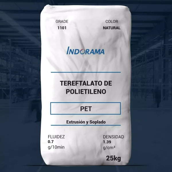 Nombre del producto: PET - MFI0.9 - INDORAMA - POLYCLEAR 1101 Categoría: Tereftalato de Polietileno Marca: INDORAMA Color: Natural Peso: 25 kg Atributos del producto: - Fluidez: 0.7 g/10min - Densidad: 1.39 g/cm³ Uso y funcionalidad: - Utilizado para extrusión y soplado en aplicaciones de envasado. - Adecuado para productos como bebidas, alimentos y farmacéuticos. Diferenciadores técnicos: - Cumple con regulaciones FDA para aplicaciones alimentarias. - Material es ligero, irrompible, no tóxico y reciclable. Texto visible en la imagen: - "TEREFTALATO DE POLIETILENO" - "PET" - "FLUIDEZ 0.7 g/10min" - "DENSIDAD 1.39 g/cm³" - "25kg" - "Extrusión y Soplado" - "COLOR NATURAL" - "GRADE 1101"